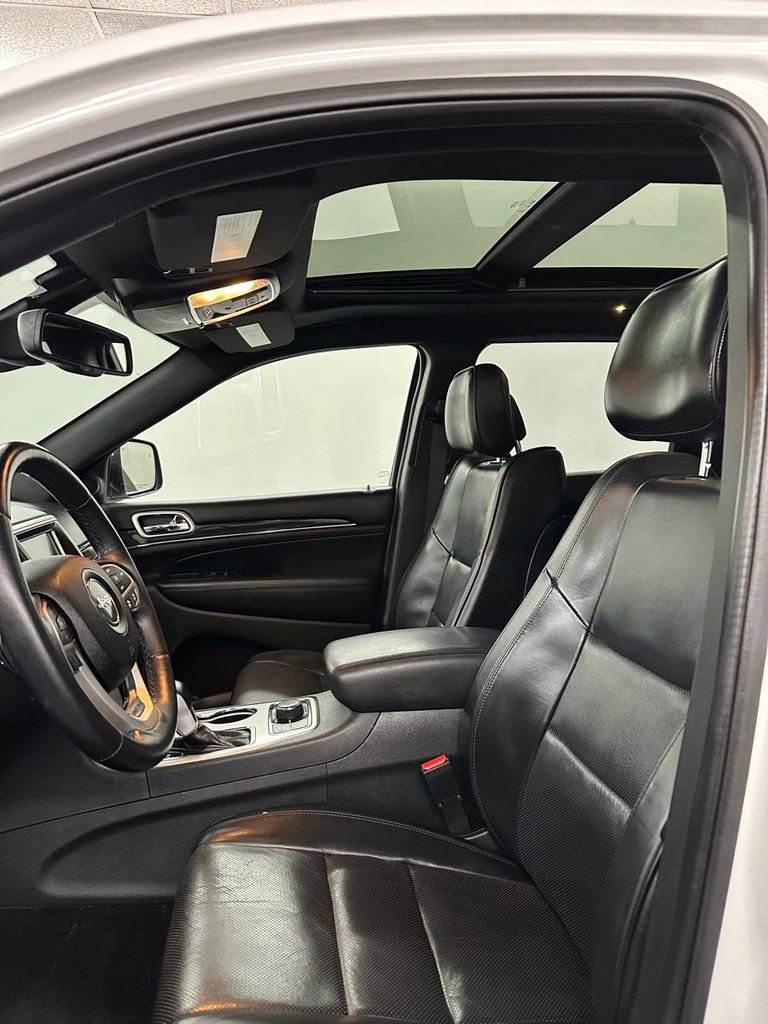 Used 2016 Jeep Grand Cherokee High Altitude image 12