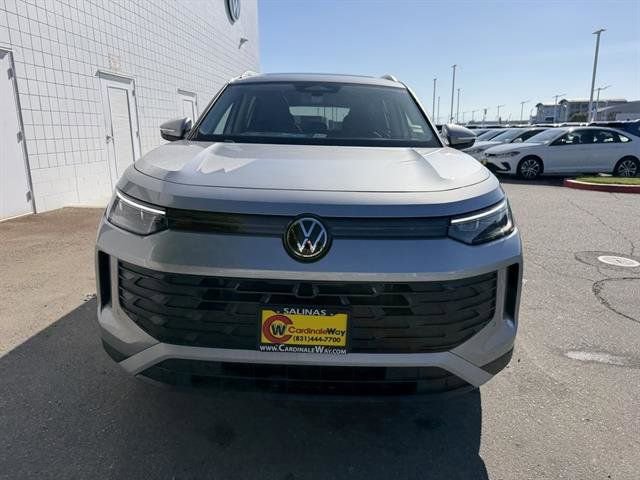 New 2026 Volkswagen Tiguan SE image 9