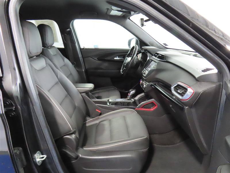 Used 2022 Chevrolet TrailBlazer RS FWD image 34
