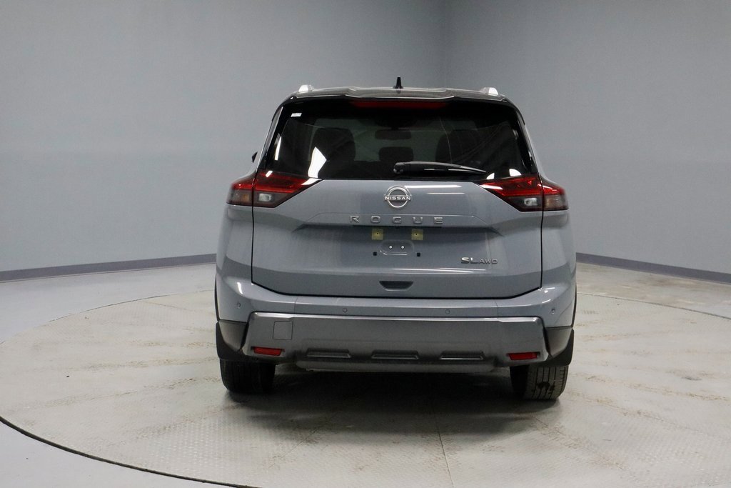 Certified 2024 Nissan Rogue SL w/ SL Premium Package image 11