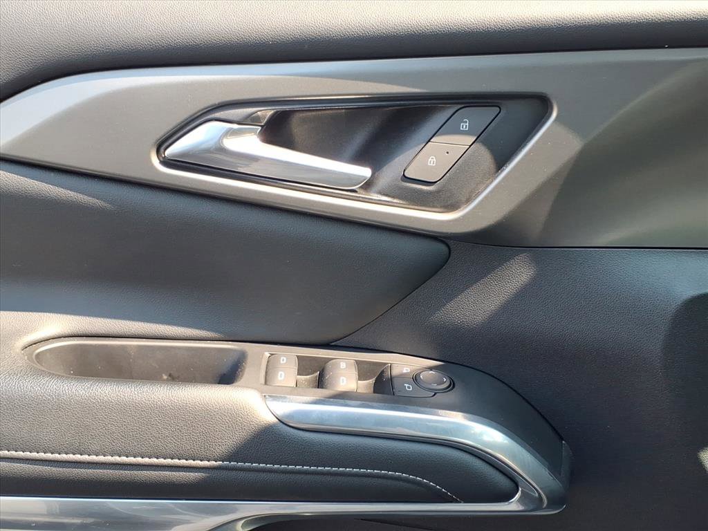 Used 2024 Chevrolet Traverse LT image 22