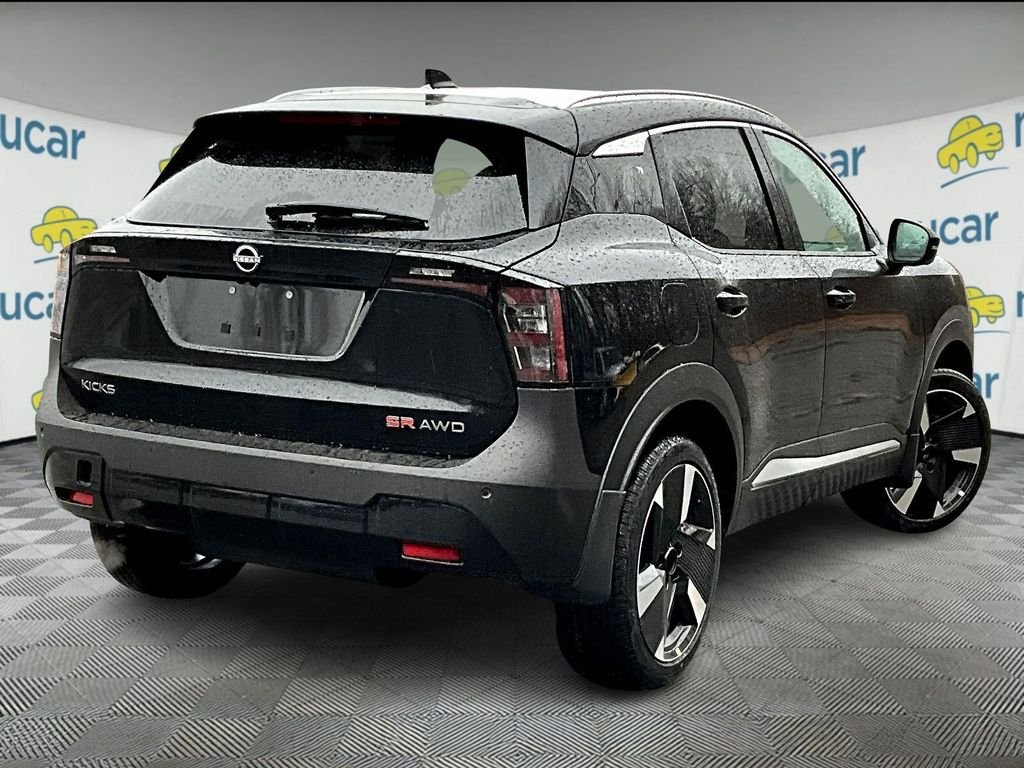 New 2025 Nissan Kicks SR w/ Illumination Package AWD/4WD image 6