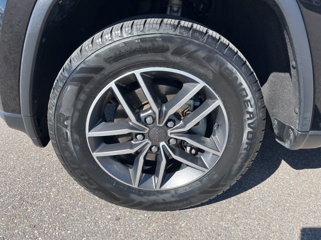 Used 2019 Jeep Grand Cherokee Limited w/ Luxury Group II image 9