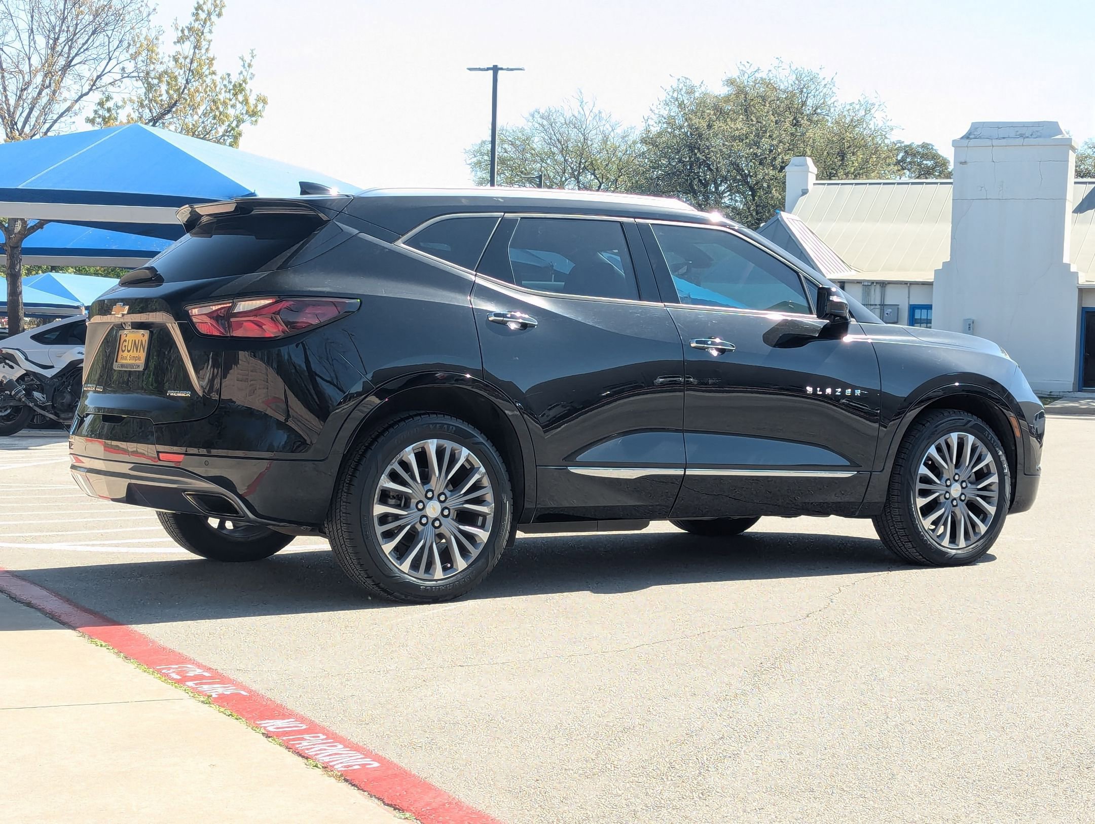 Used 2019 Chevrolet Blazer Premier w/ Driver Confidence II Package image 3