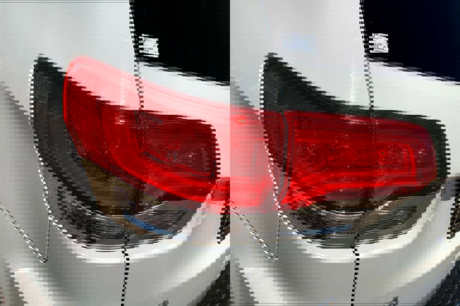 Used 2016 Jeep Grand Cherokee Limited w/ Trailer Tow Group IV image 32