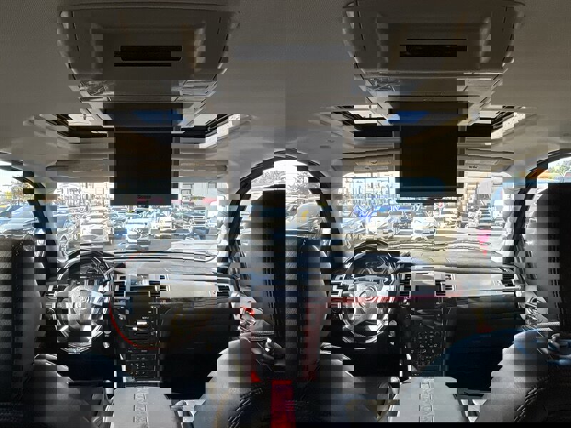 Used 2009 Cadillac Escalade ESV AWD image 28