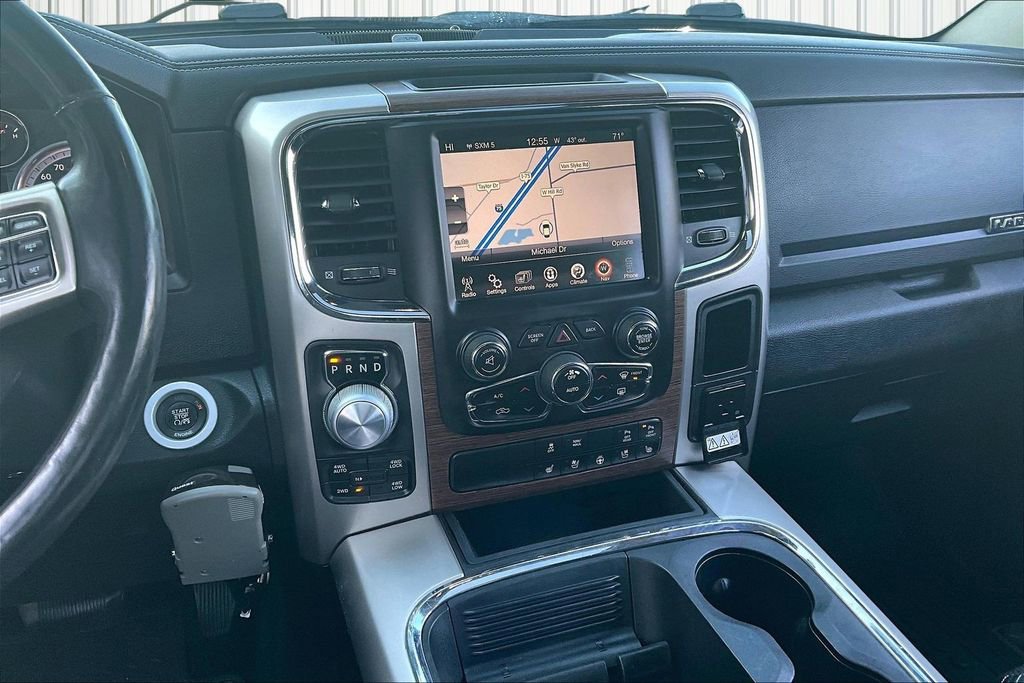 Used 2016 RAM 1500 Laramie w/ Convenience Group image 10