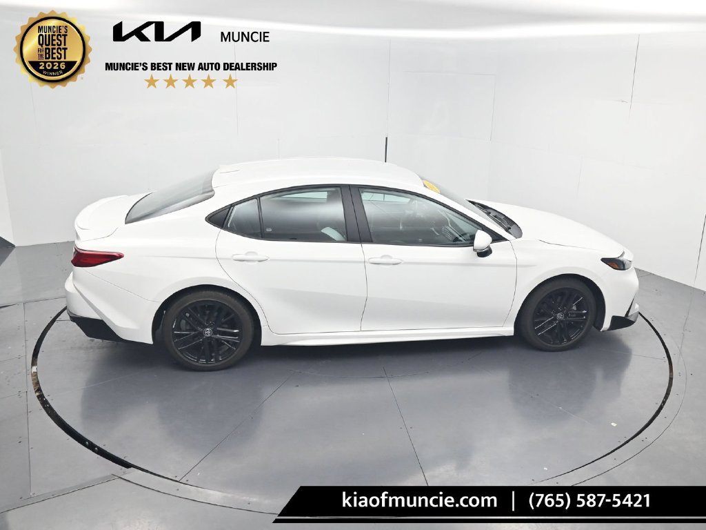 Used 2025 Toyota Camry SE FWD image 55