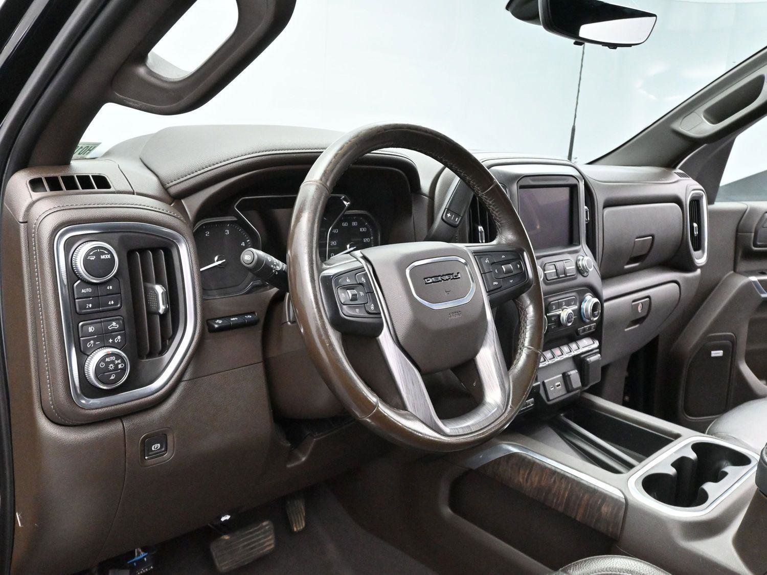 Used 2020 GMC Sierra 2500 Denali w/ Denali Ultimate Package image 13