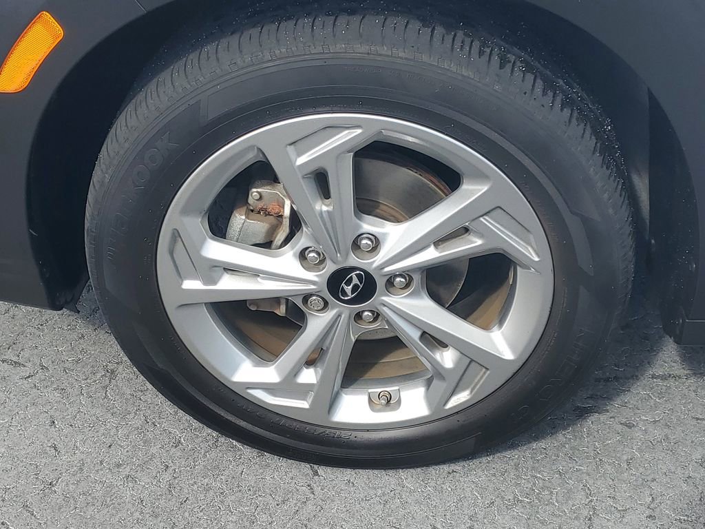 Used 2023 Hyundai Kona SEL w/ Convenience Package image 4