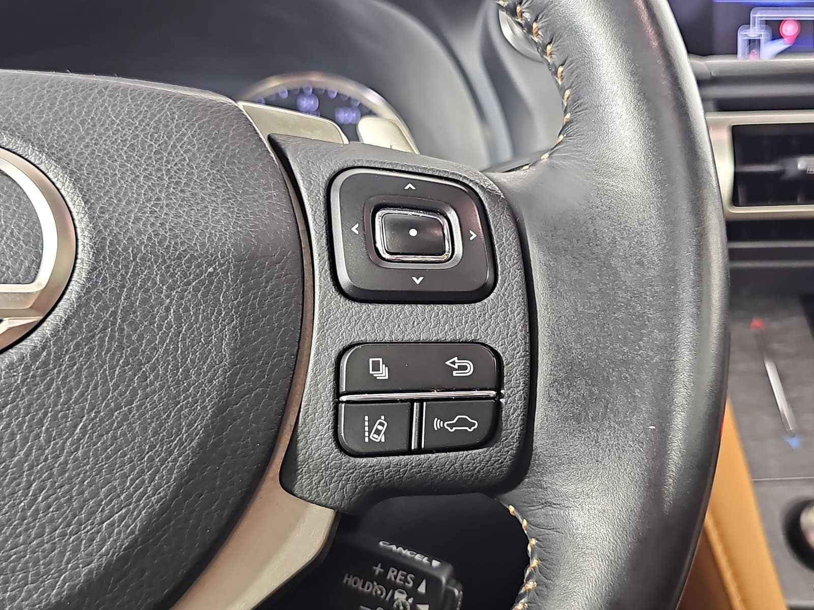 Used 2019 Lexus RC 300 w/ Accessory Package RWD image 16
