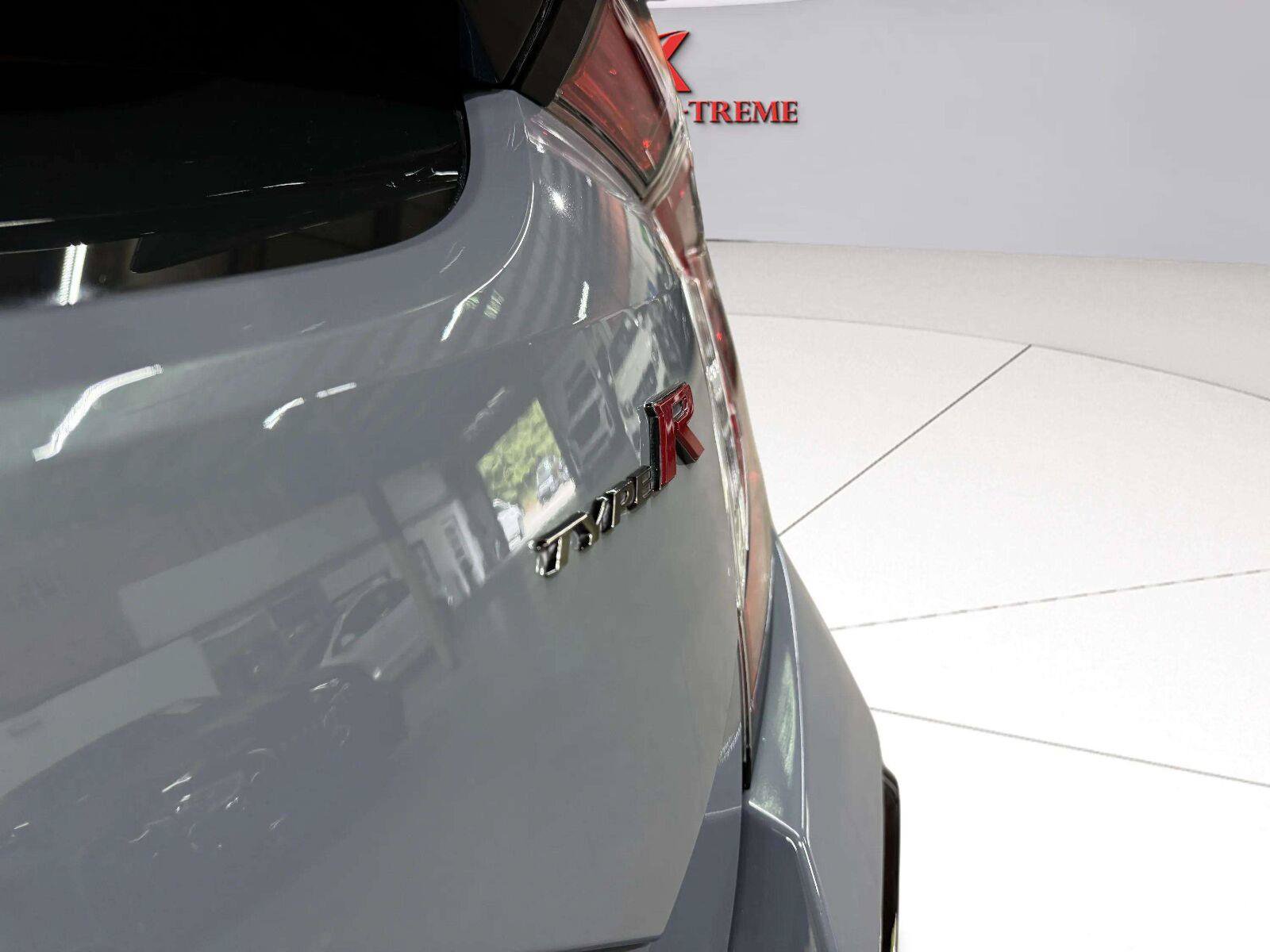 Used 2021 Honda Civic Type R image 19