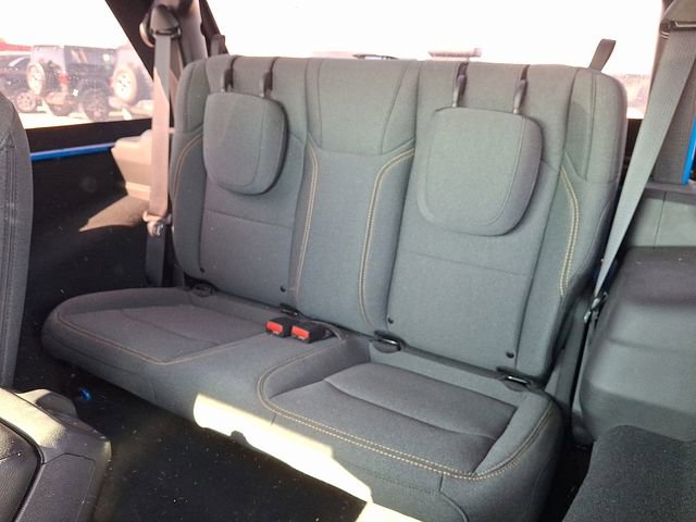 Used 2024 Jeep Wrangler Sport S image 11