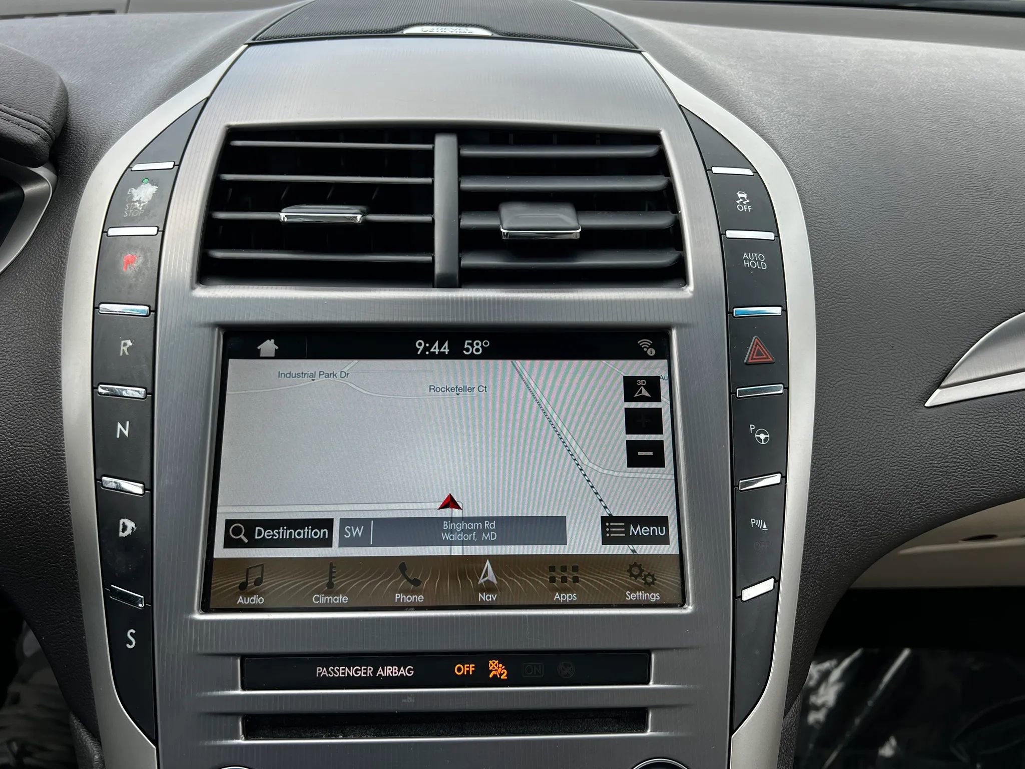 Used 2018 Lincoln MKZ Reserve w/ Luxury Package FWD image 26