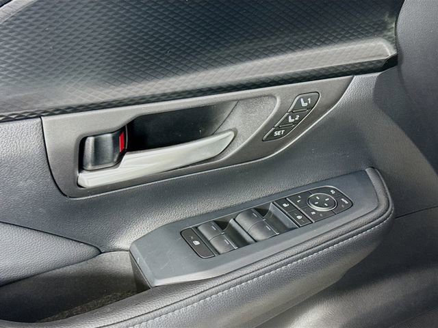 Used 2025 Toyota Grand Highlander AWD Hybrid image 21