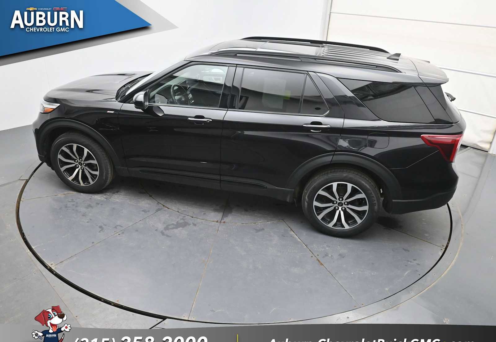 Used 2023 Ford Explorer ST-Line w/ Class IV Trailer Tow Package AWD/4WD image 27