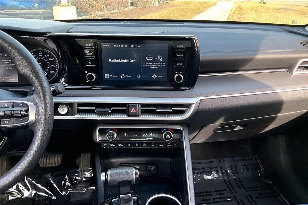 Used 2021 Kia K5 LXS image 19