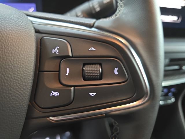 Used 2024 Buick Encore GX Avenir w/ Avenir Technology Package image 20