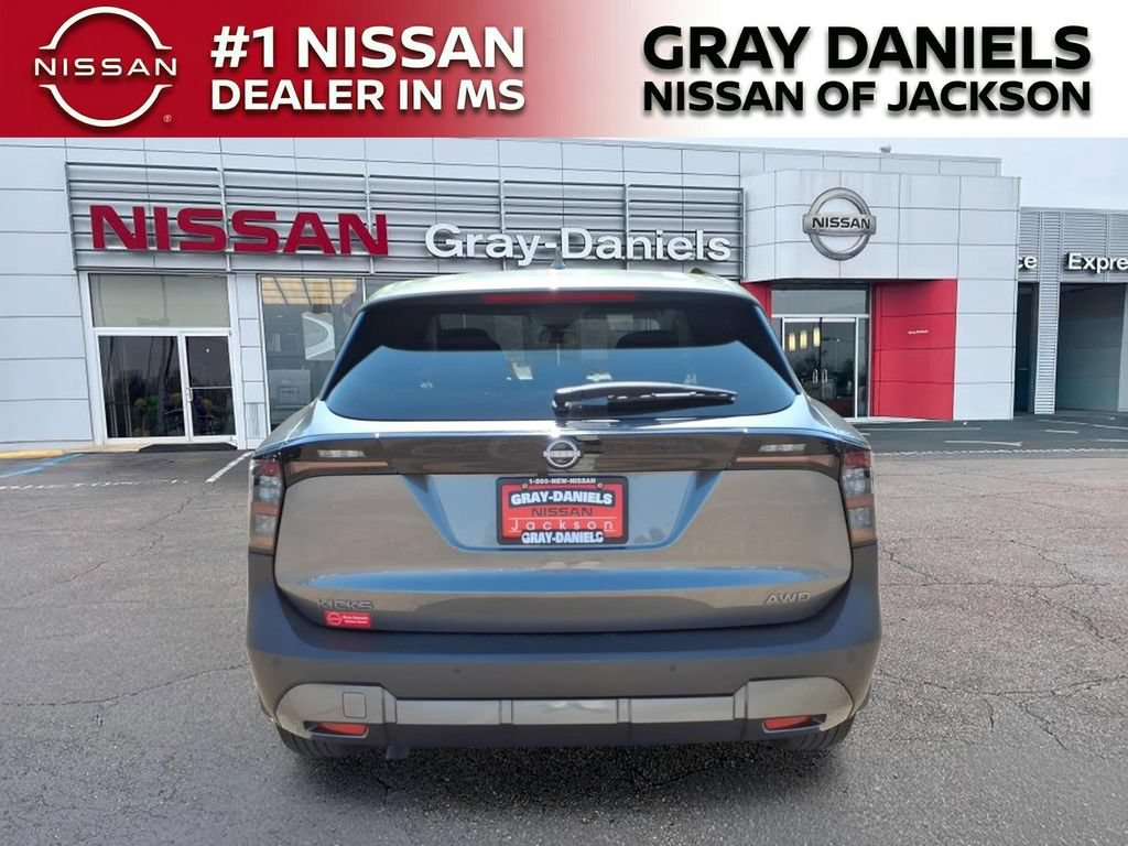 Certified 2025 Nissan Kicks SV AWD/4WD image 7