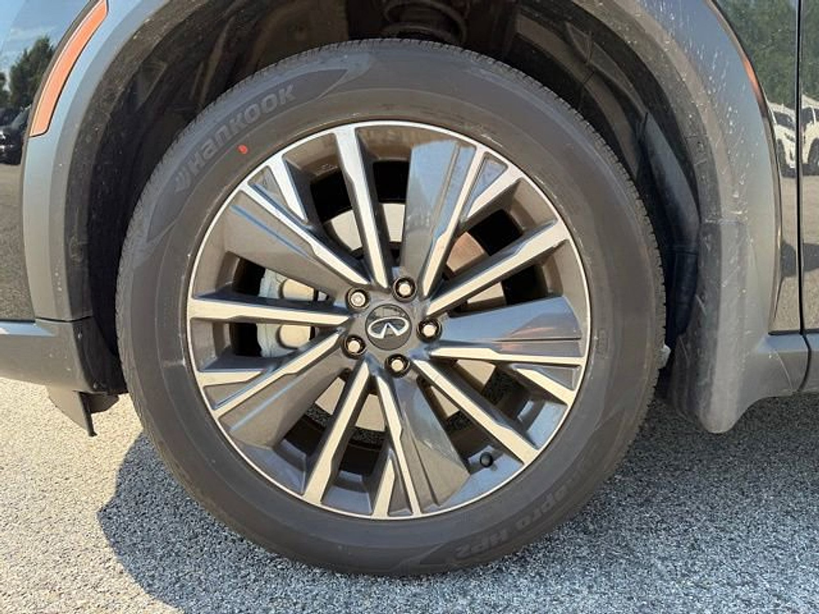 Certified 2026 INFINITI QX60 Luxe w/ Cargo Package AWD/4WD image 23