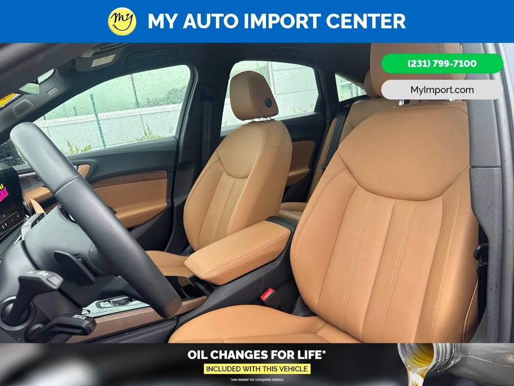 Used 2025 Audi A5 2.0T Premium Plus w/ Premium Plus AWD/4WD image 14