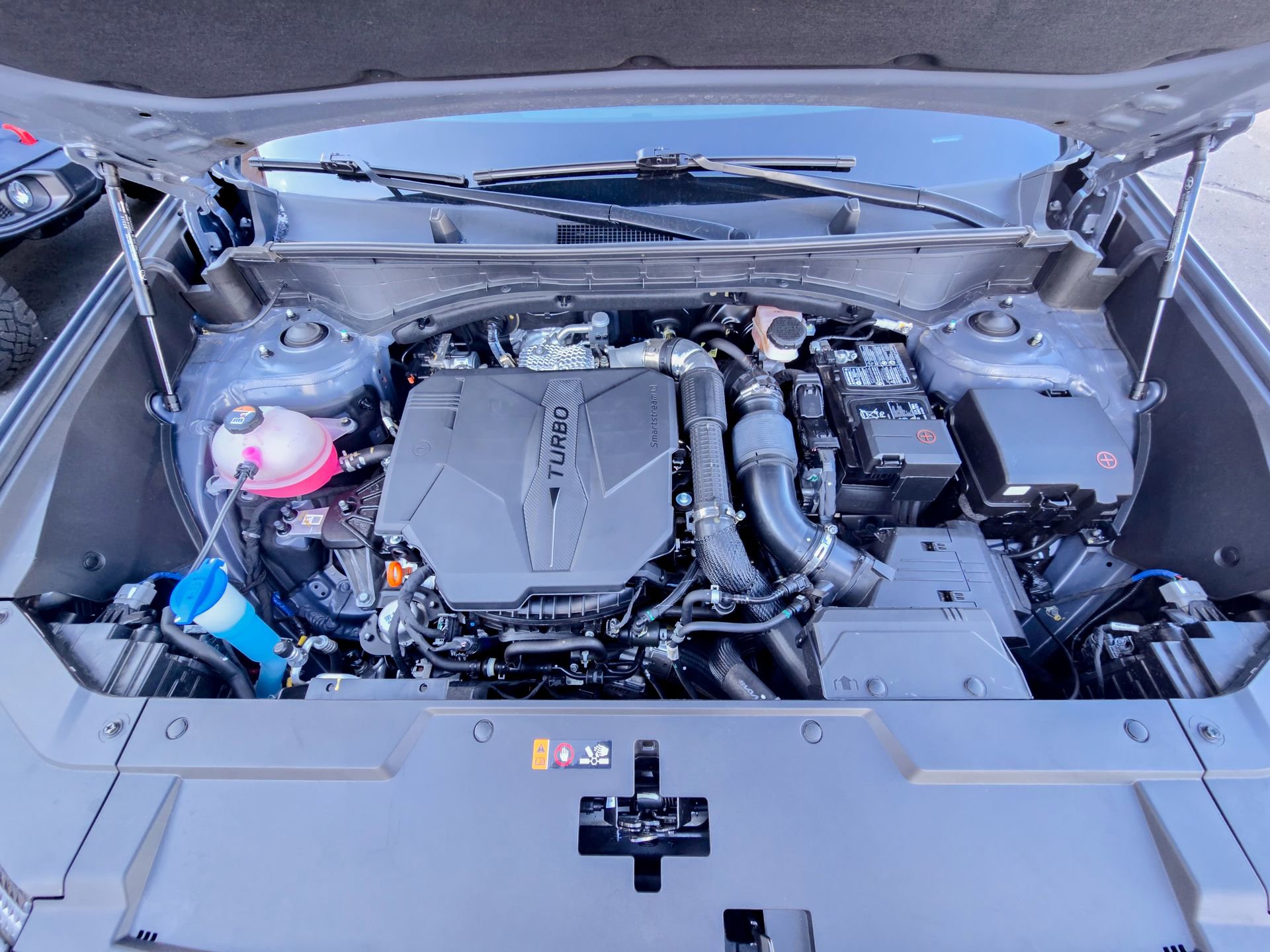 Used 2024 Hyundai Santa Fe Calligraphy image 48