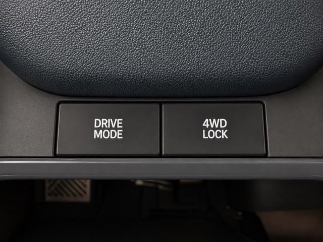 Used 2024 Kia EV9 GT-Line AWD/4WD image 40