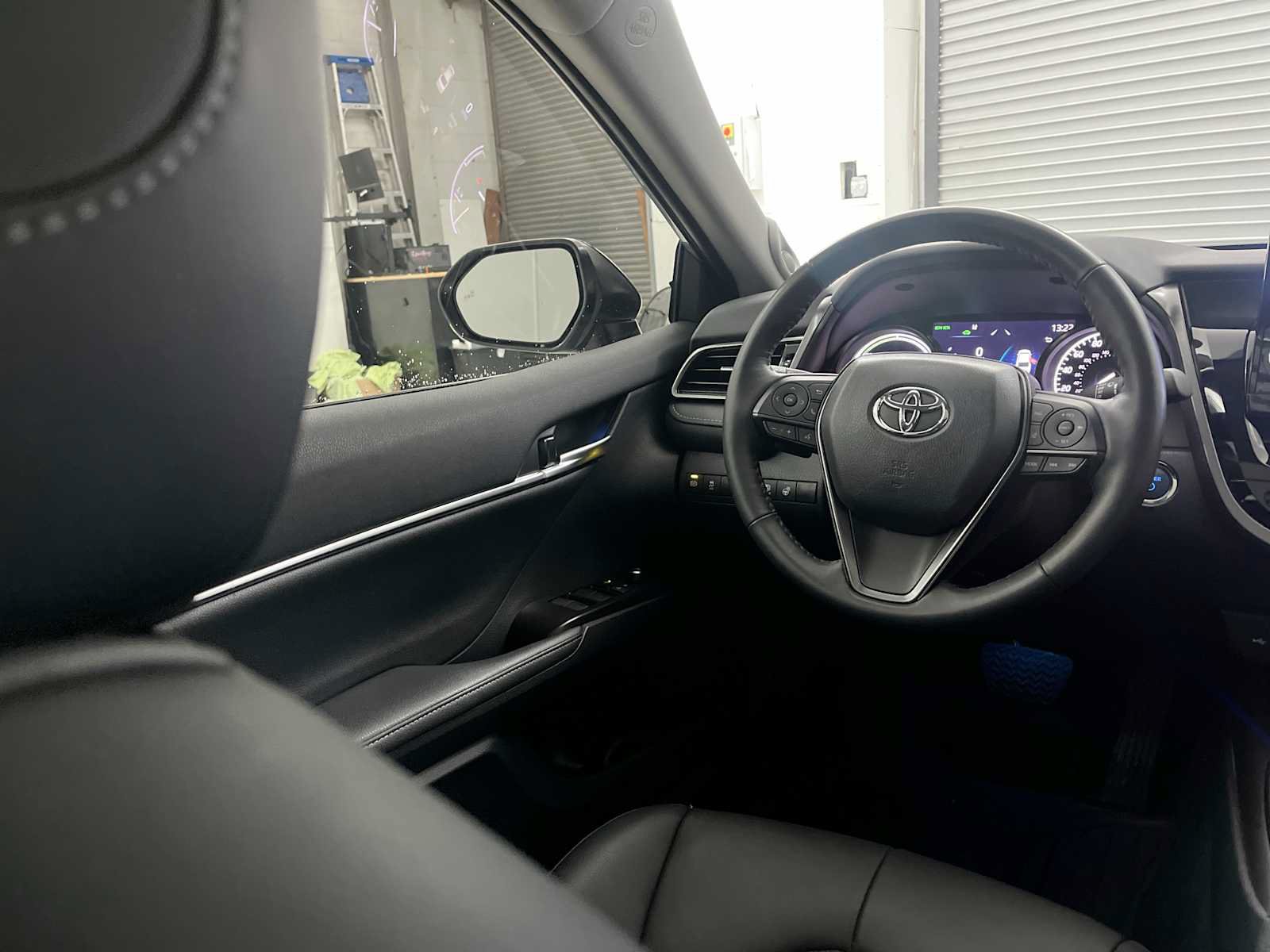 Used 2024 Toyota Camry XSE w/ Navigation Package FWD image 15