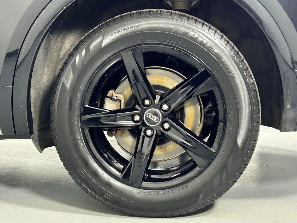 Used 2021 Audi Q5 2.0T Premium w/ Convenience Package AWD/4WD image 37