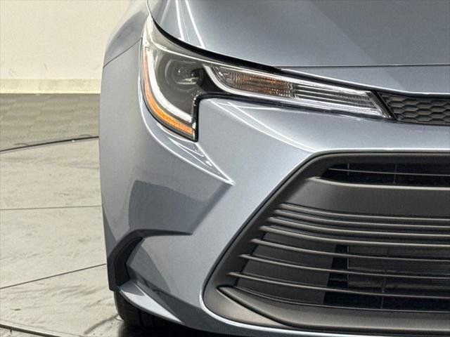 Certified 2026 Toyota Corolla LE FWD image 6
