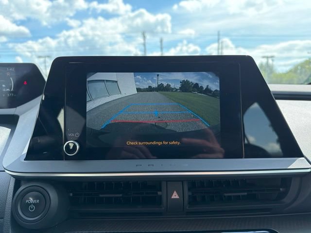 Used 2024 Toyota Prius XLE AWD/4WD image 18
