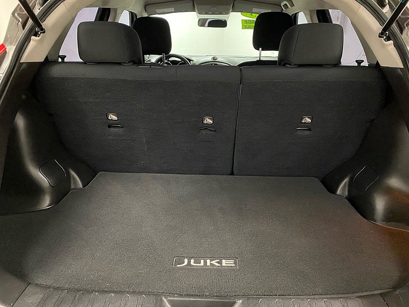 Used 2013 Nissan Juke S image 12