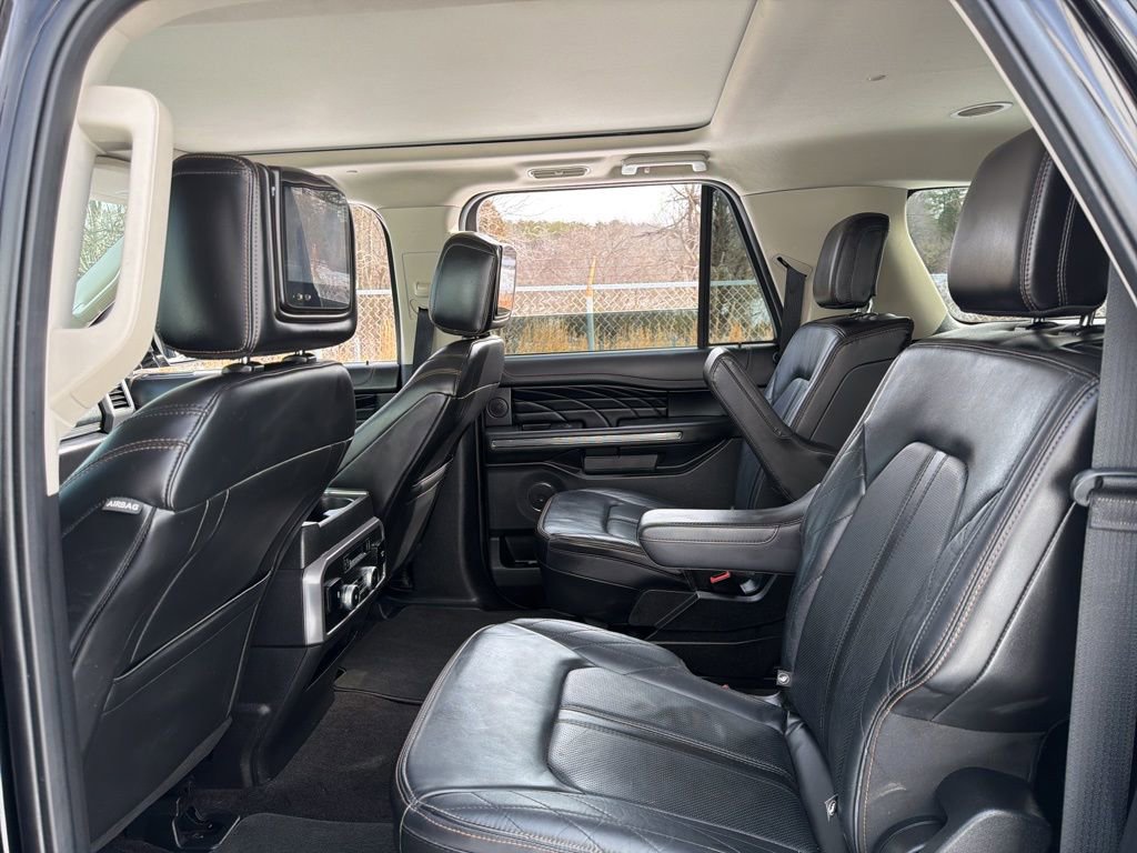 Used 2021 Ford Expedition Max Platinum AWD/4WD image 22