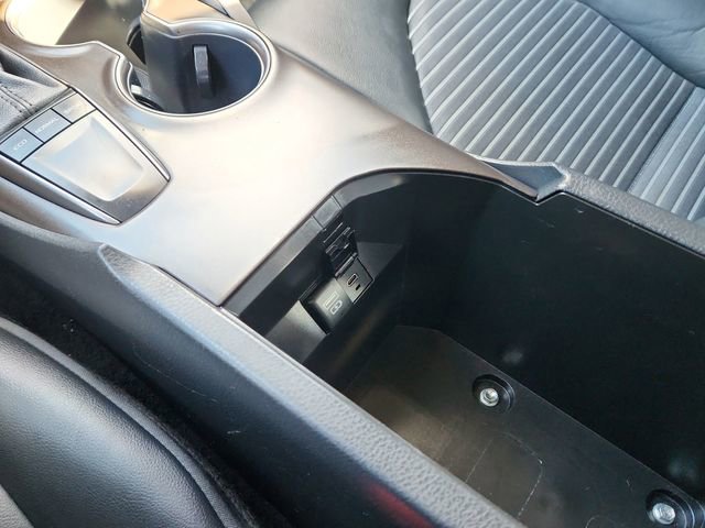 Used 2023 Toyota Camry SE image 41