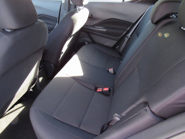 New 2025 Nissan Kicks Play S image 8