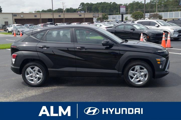 New 2026 Hyundai Venue SE image 4