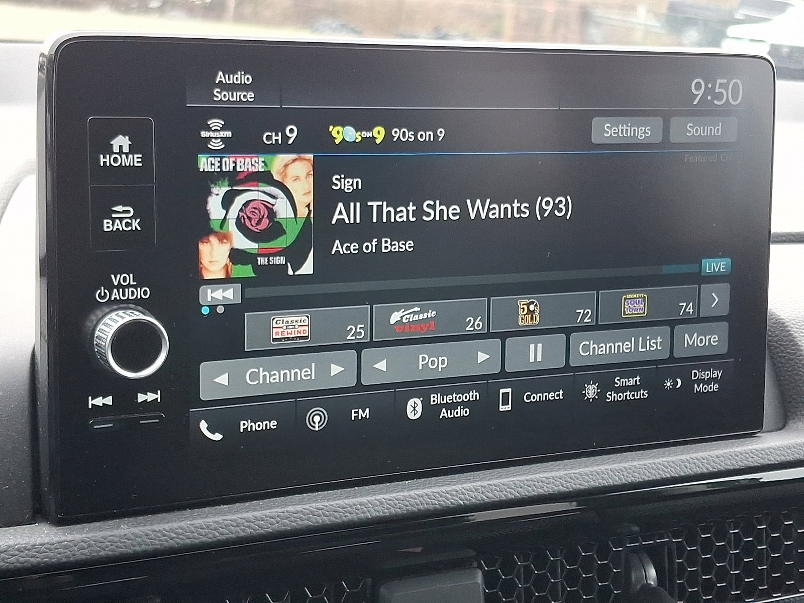 Used 2025 Honda CR-V EX-L image 17