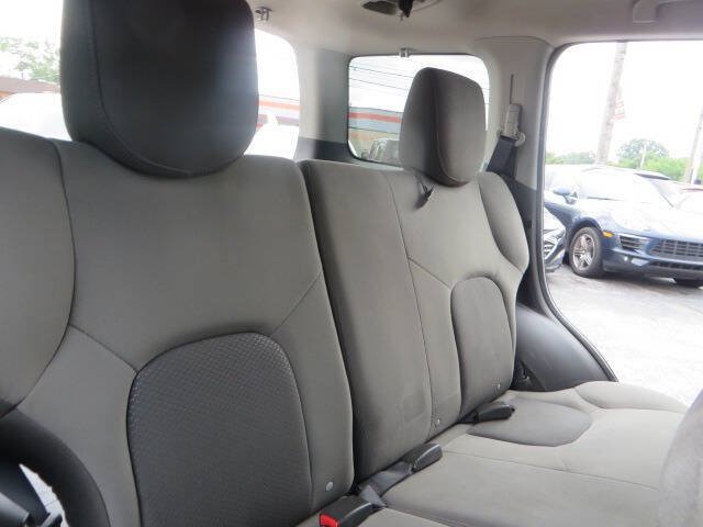 Used 2013 Nissan Xterra S AWD/4WD image 28