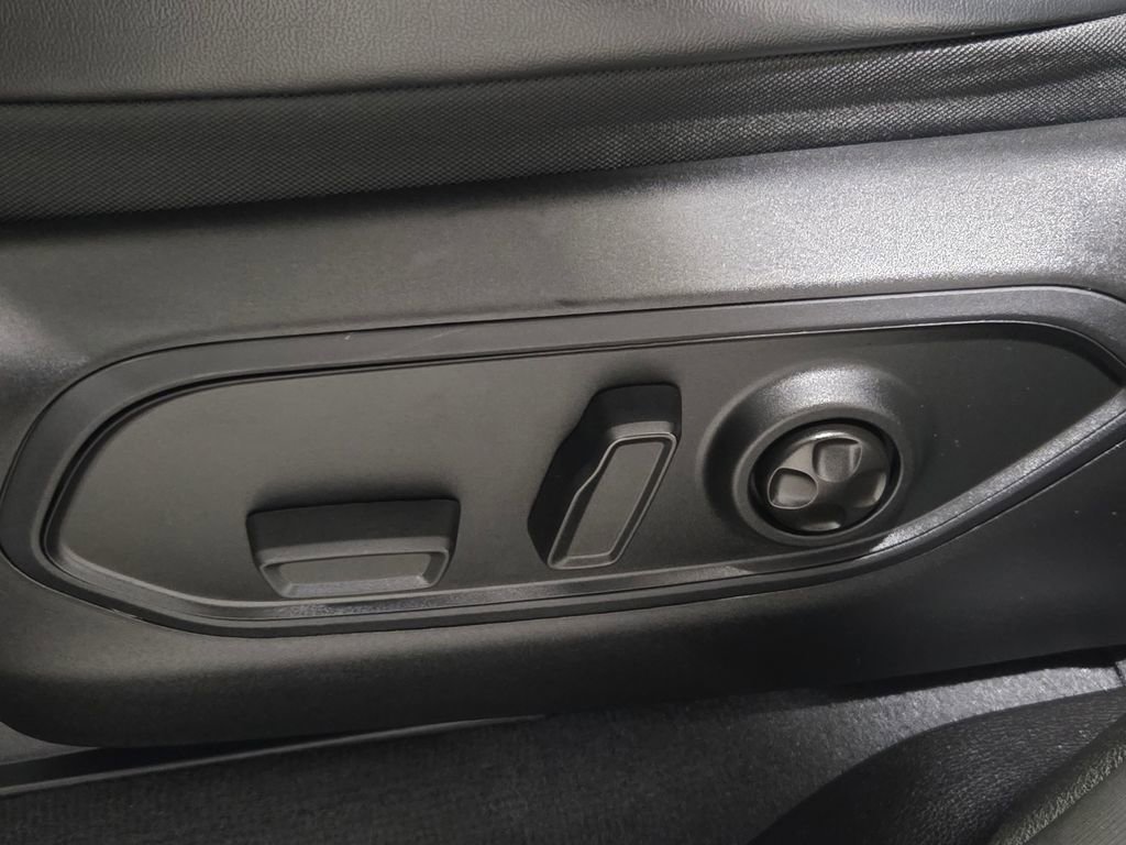 Used 2022 Jeep Grand Cherokee Altitude image 25