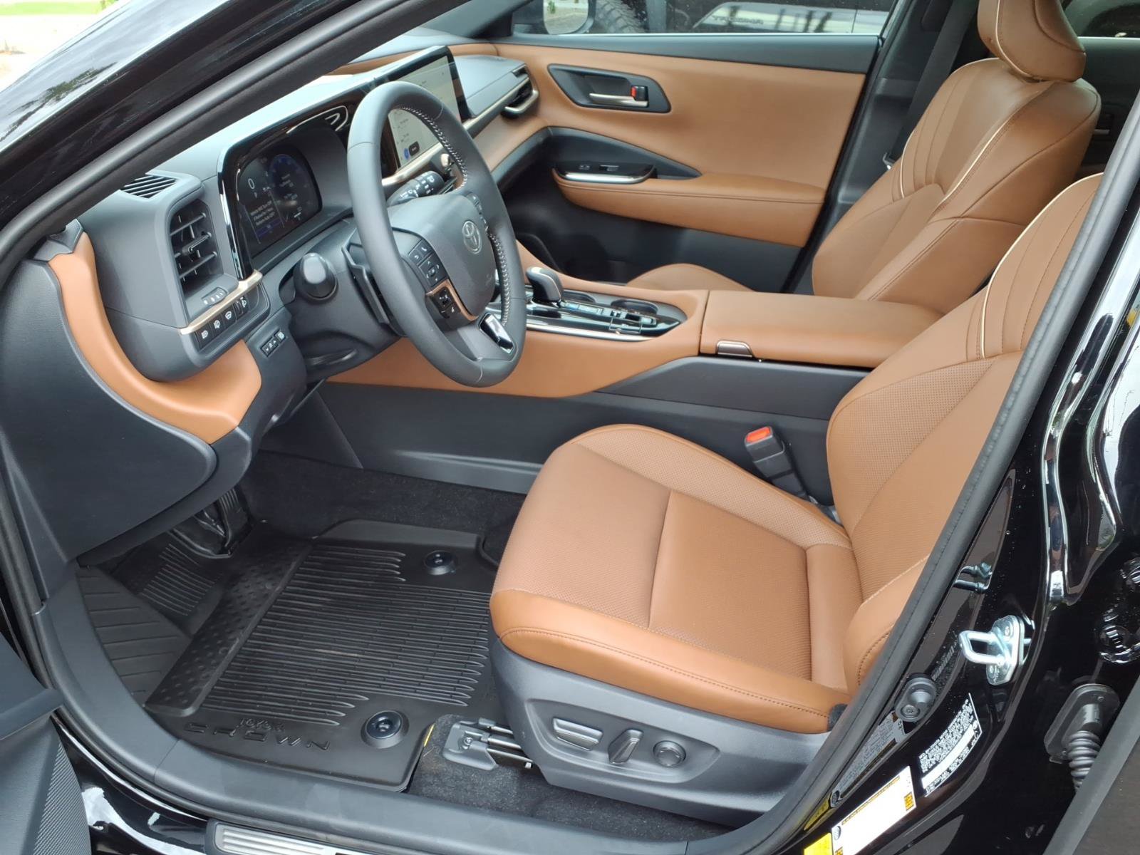 Certified 2026 Toyota Crown Signia AWD/4WD image 15