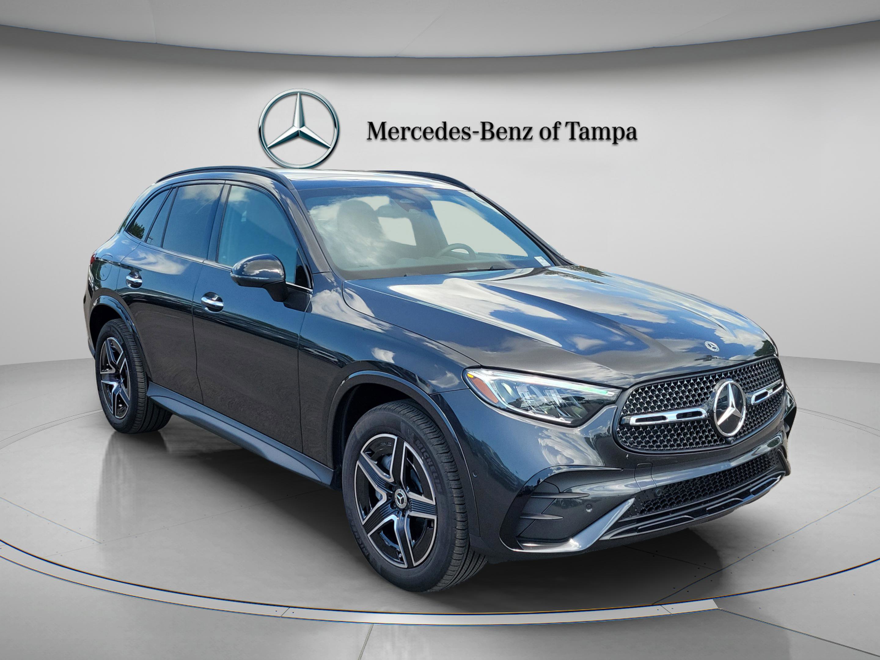 Certified 2026 Mercedes-Benz GLC 300 4MATIC image 4