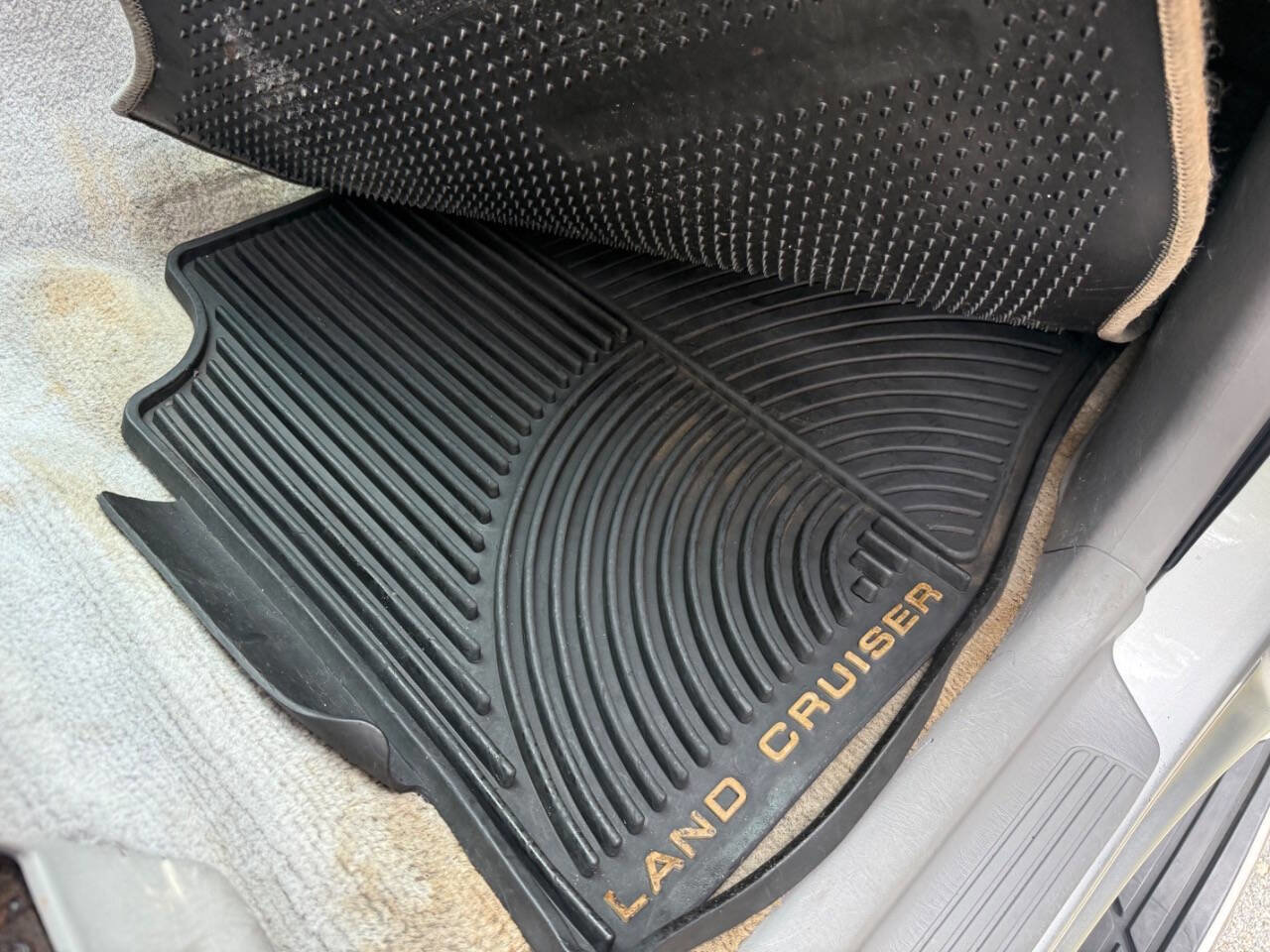 Used 2006 Toyota Land Cruiser image 73