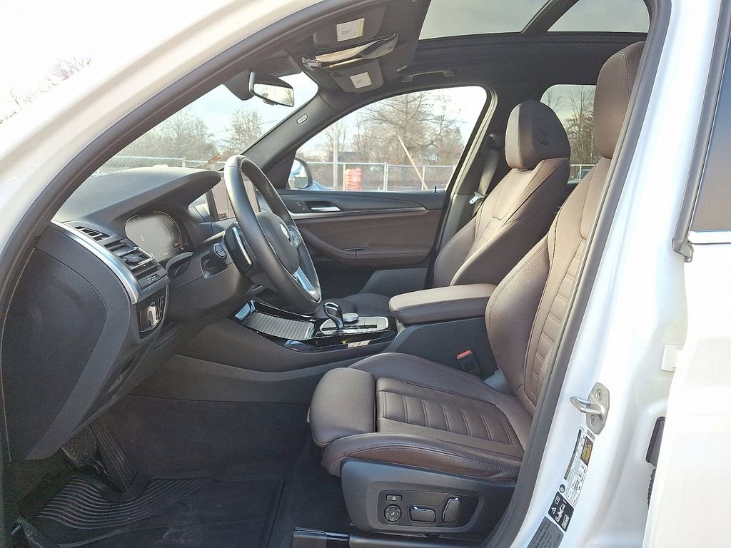 Used 2024 BMW X3 xDrive30i w/ Premium Package w/ZPA image 13