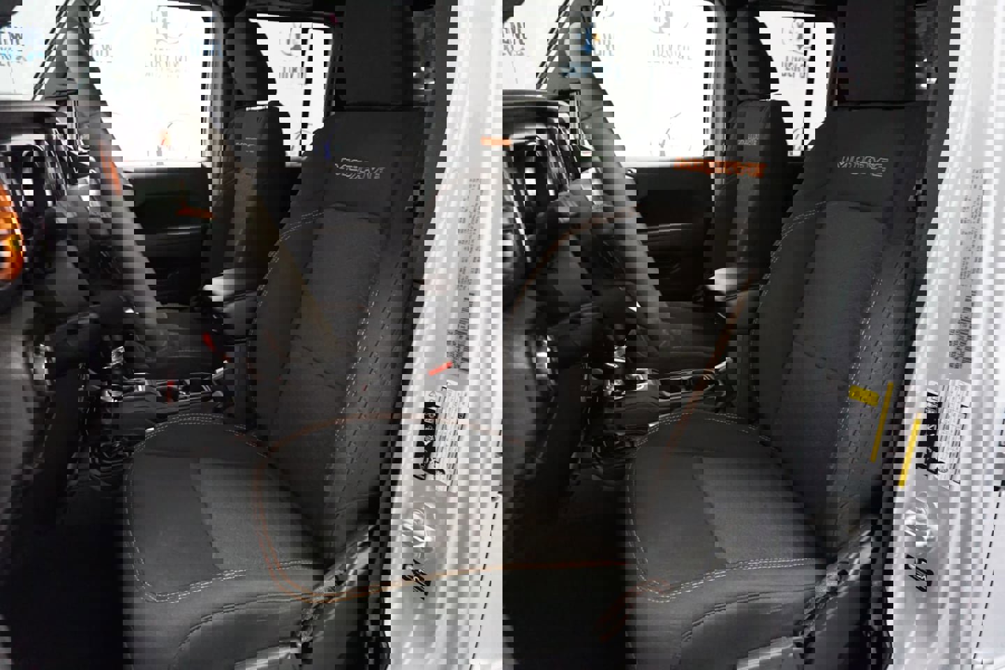 Used 2023 Jeep Gladiator Mojave w/ Trailer Tow Package image 10