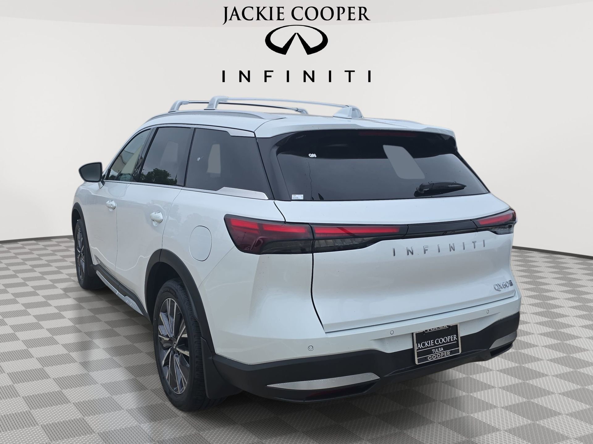 New 2026 INFINITI QX60 Luxe w/ Cargo Package AWD/4WD image 7