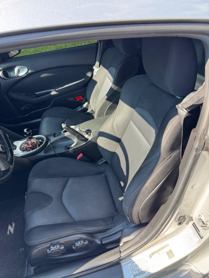 Used 2014 Nissan 370Z Coupe w/ Sport Package RWD image 19