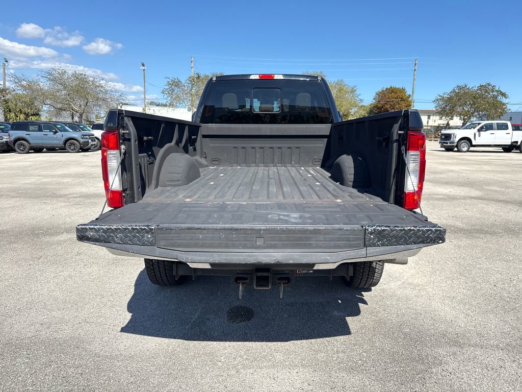 Certified 2019 Ford F350 Lariat w/ Lariat Ultimate Package image 29