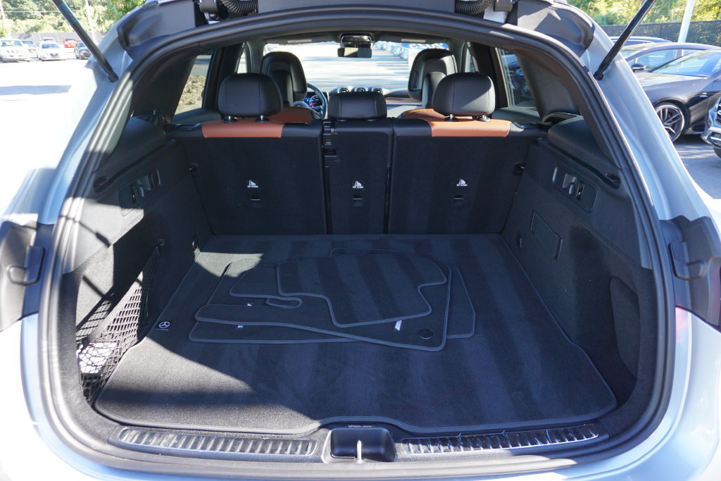 Certified 2025 Mercedes-Benz GLC 300 4MATIC image 29