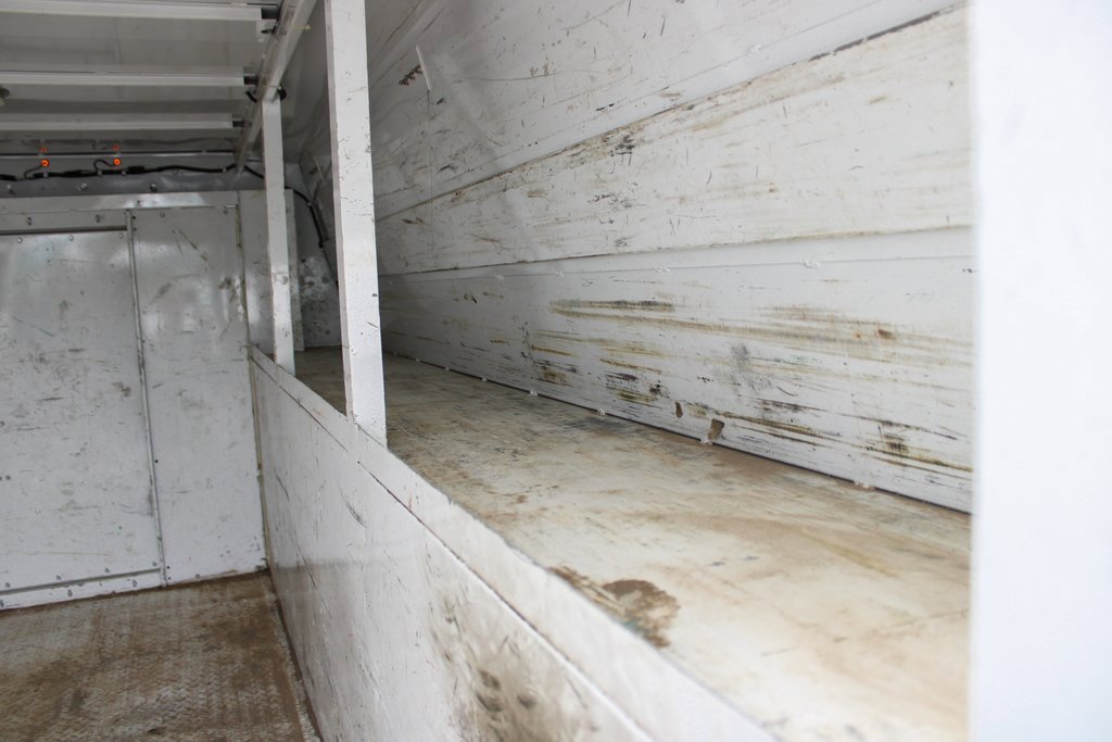 Used 2014 Ford E-350 and Econoline 350 Super Duty w/ Power Windows & Locks Group image 9