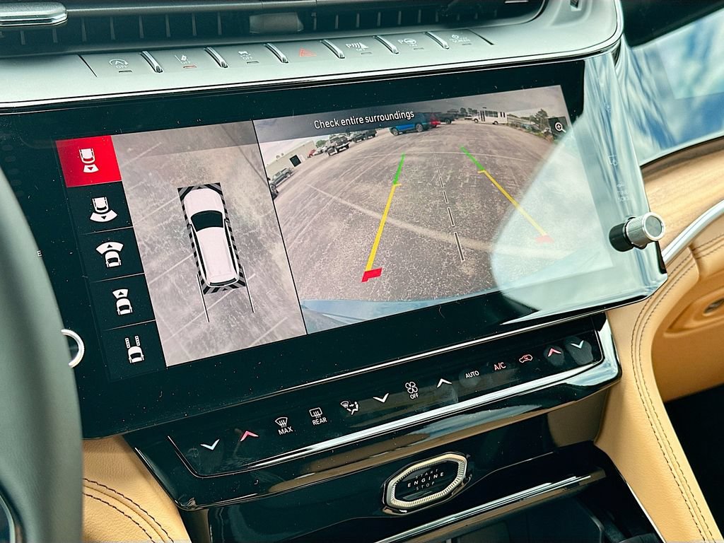 New 2026 Jeep Grand Cherokee Summit AWD/4WD image 17